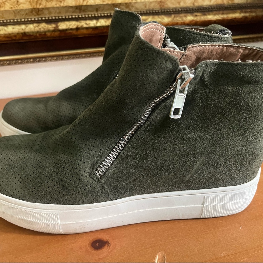 Steve Madden Olive Green Suede Wedge Zip Sneakers